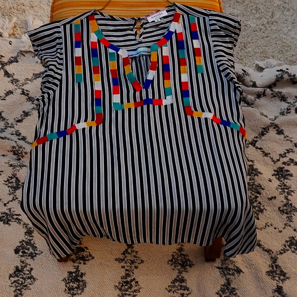Super cool top